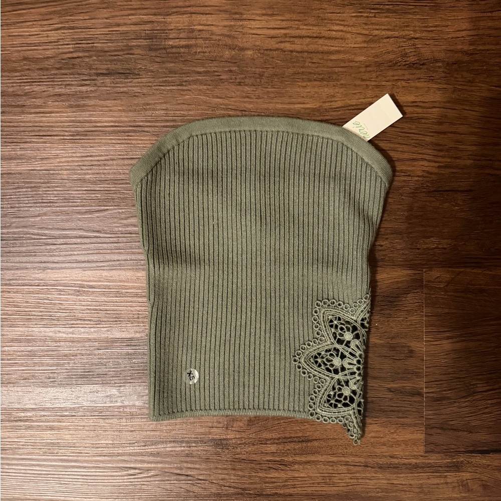SOLD!! Aerie Olive Ribbed Knit Top